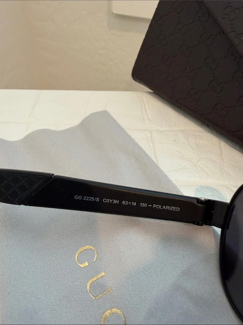 Auth GUCCI 2225 Sunglasses in color COY3H Matte Blk Smoke Polarized Lenses